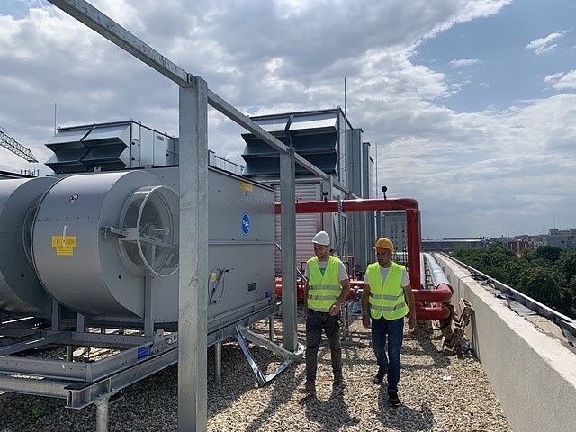 Noise Barrier for Chillers on Rooftop