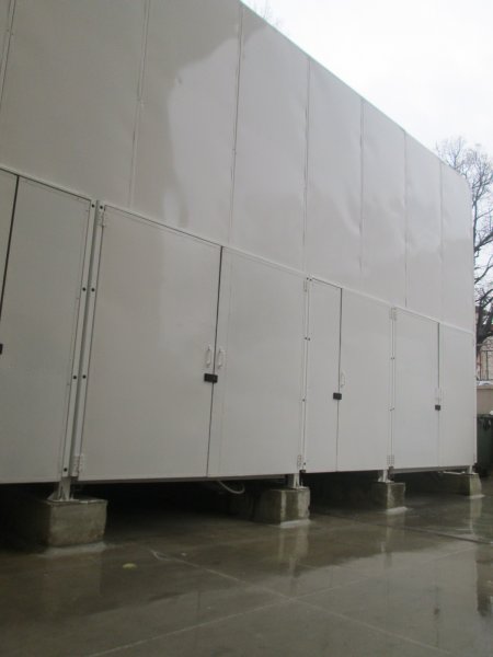 Noise reduction of chillers