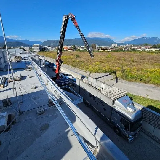 Noise Reduction for Rooftop Chillers and Generators at Rutter Facility