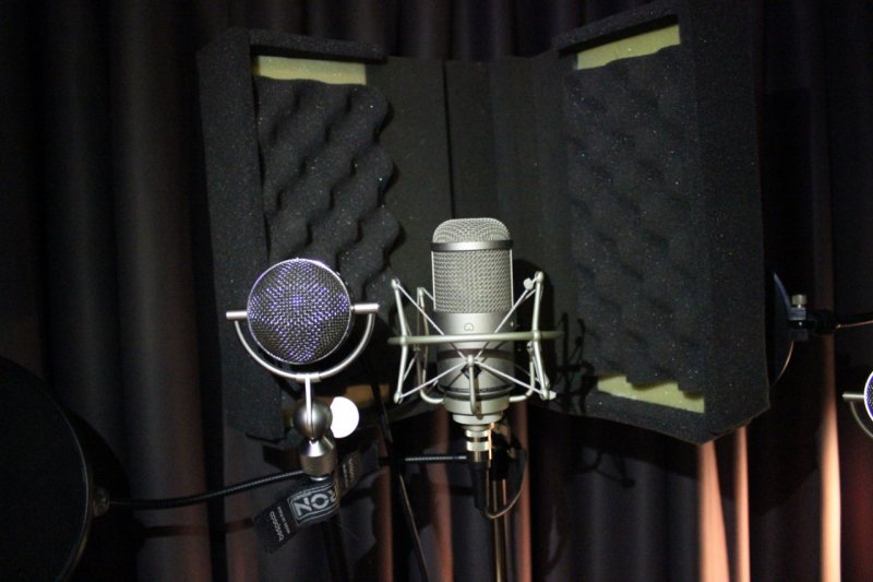 Acoustic Treatment of Avocal Music Studio