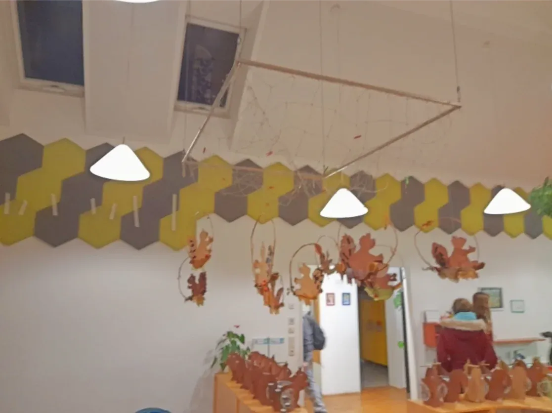 Improved acoustics at Kindergarten Auffen, Austria