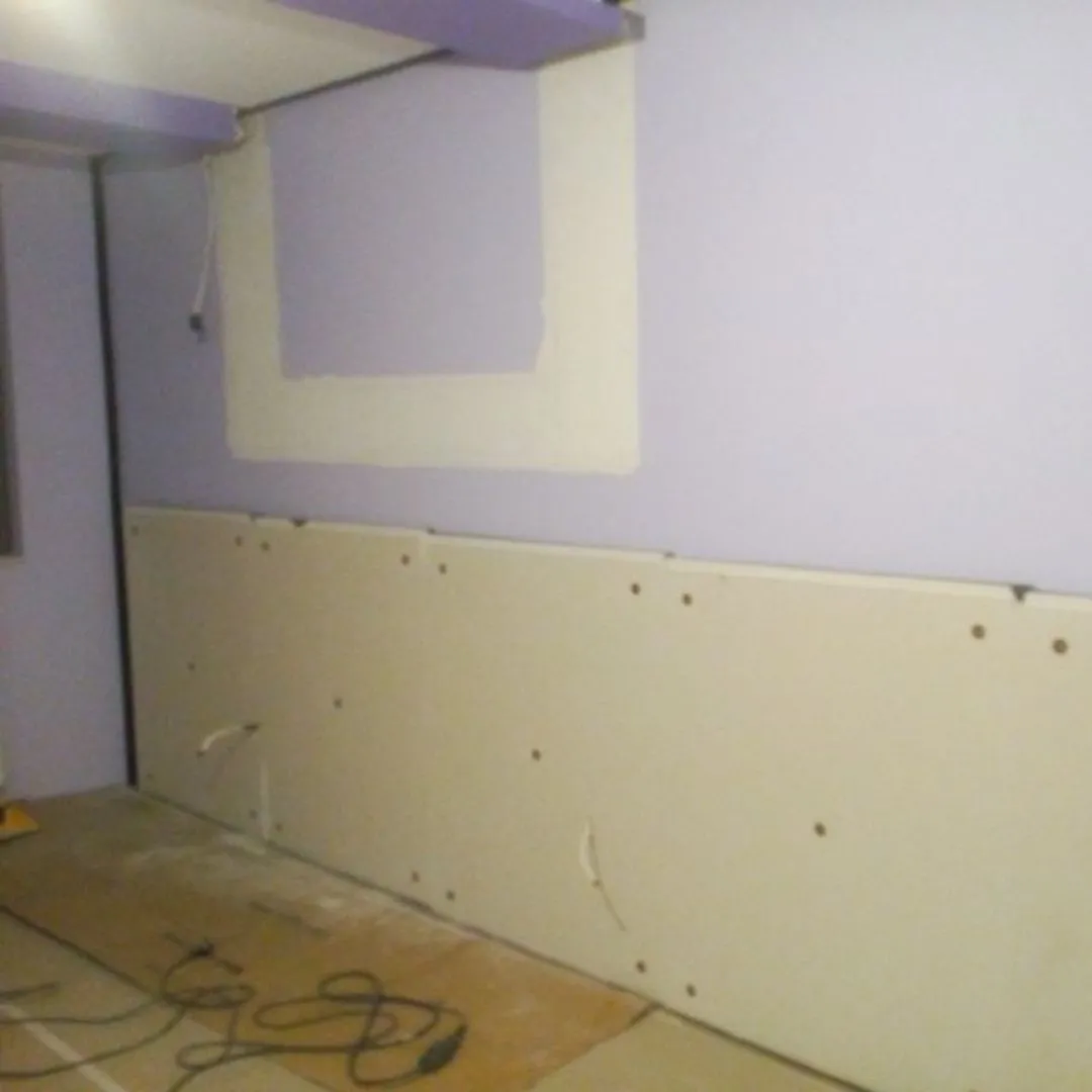 Soundproofing a Bedroom Wall for Peaceful Sleep