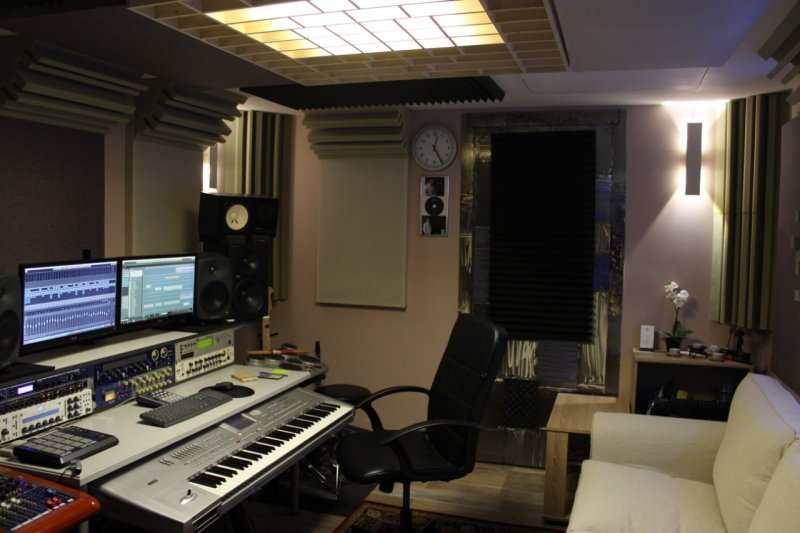 Acoustic Treatment of Avocal Music Studio