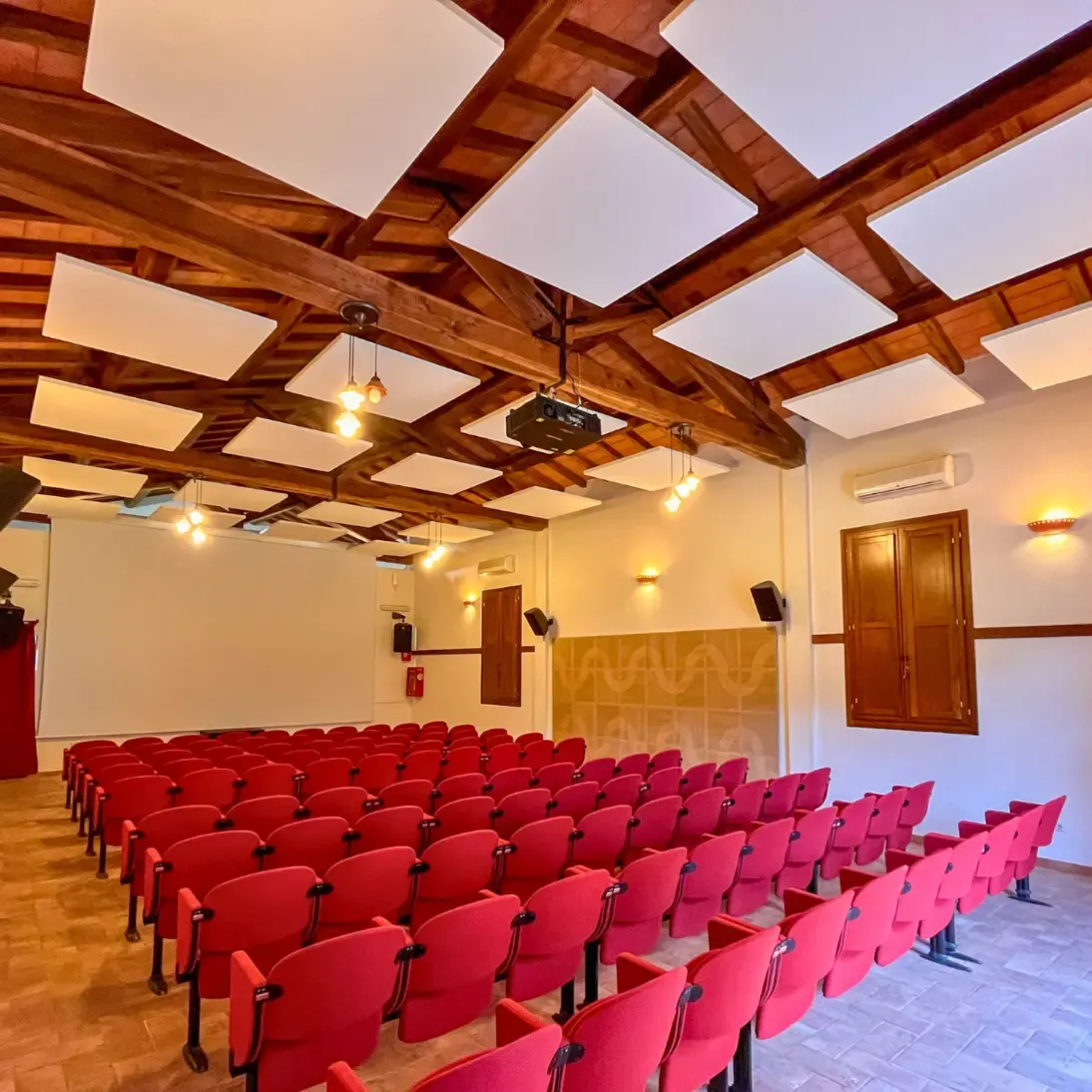 Cinema Acoustic Solution for Isola d’Elba